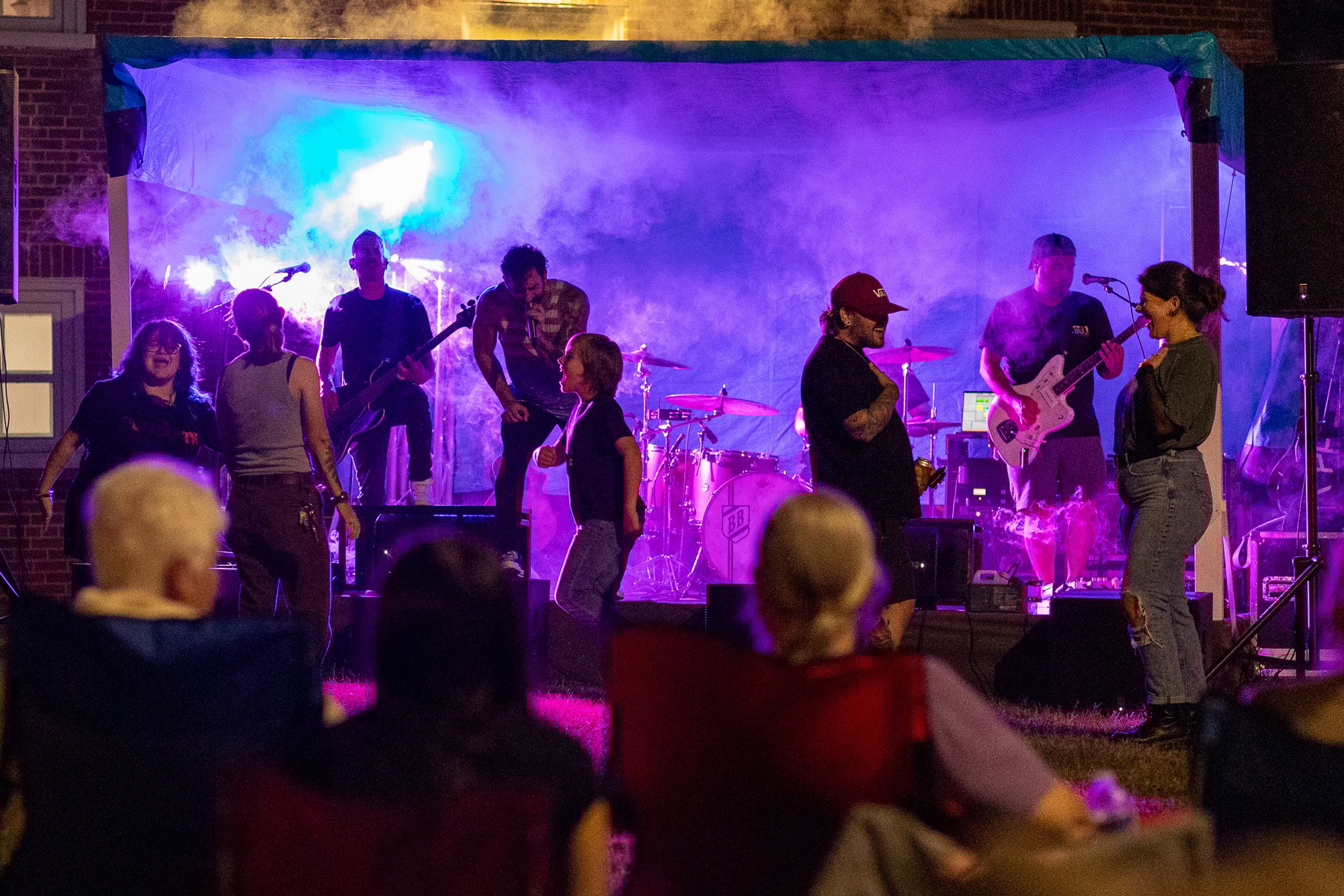 outdoor concert dancing